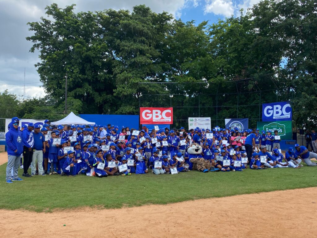 Aqui te dejamos un poco de lo que fue el Cierre del Licey Summer Camp 2024, una mañana cargada de energía...